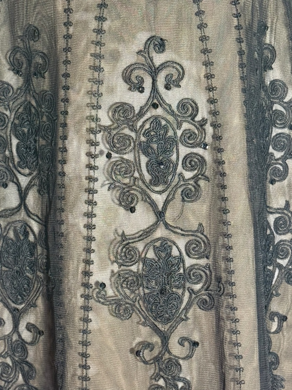 Ann Taylor Loft Black Mesh Embroidered Formal Dress X-Small Petite - Picture 6 of 12